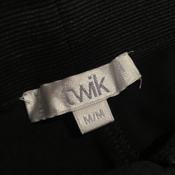 🧩TWIX Black Simons Exclusive Faux LeatherLeggings - Picture 3 of 9